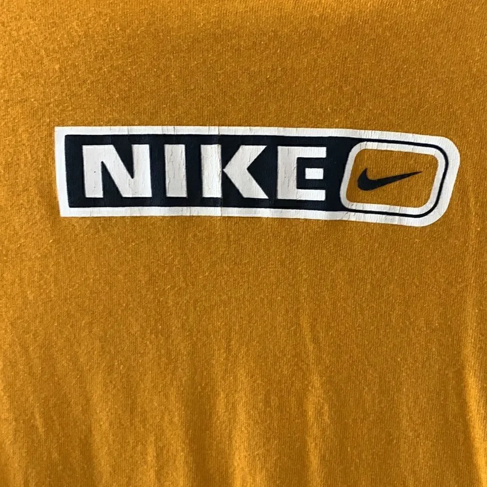 Nike Vintage 90s Spell out Tee Shirt XL workout iowa michigan‎ y2k